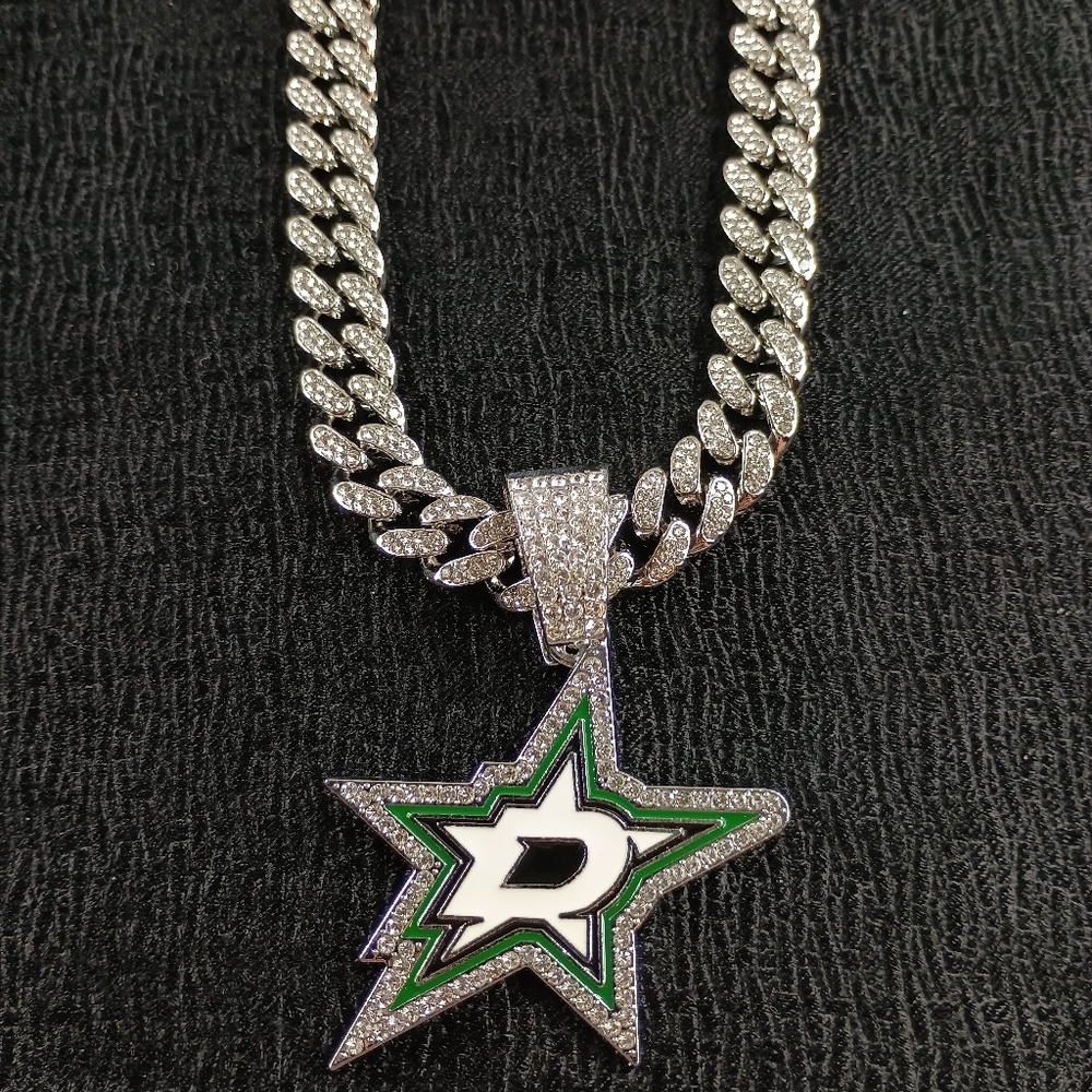 Dallas Stars 20 Inch Necklace Pendant Cuban Chain Link NHL Hockey Hip Hop